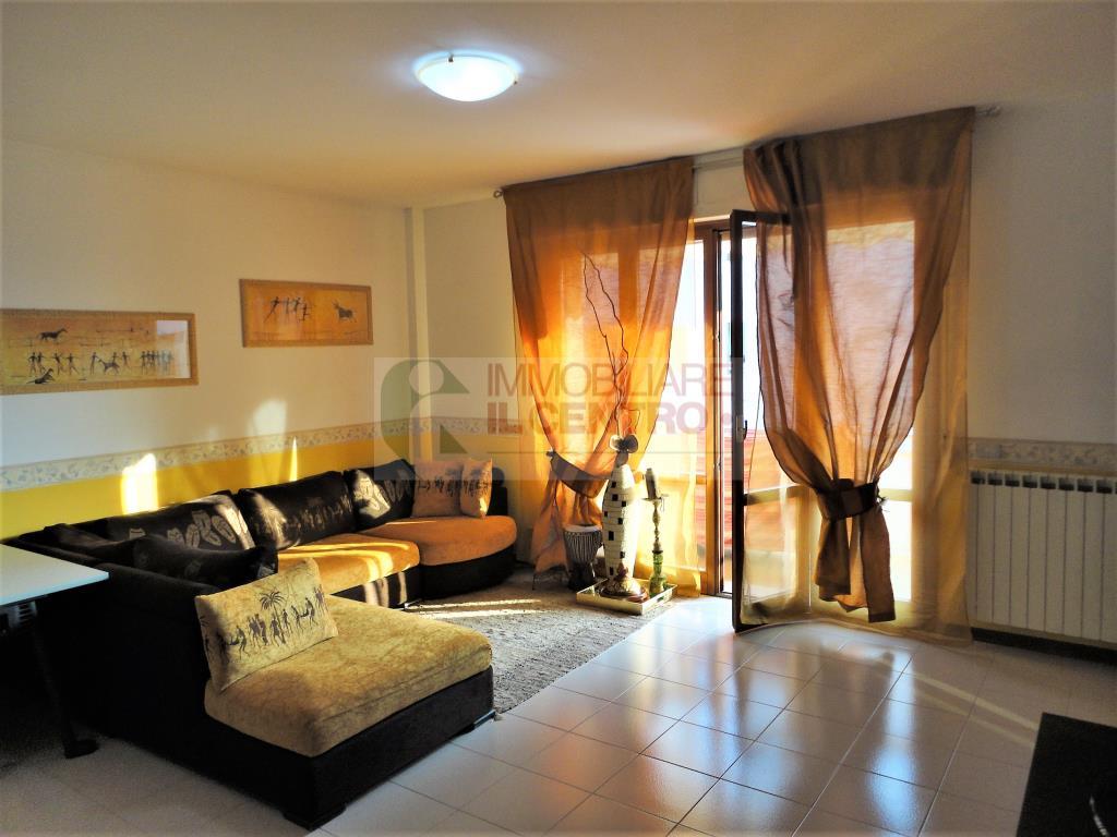 BILOCALE CON GARAGE