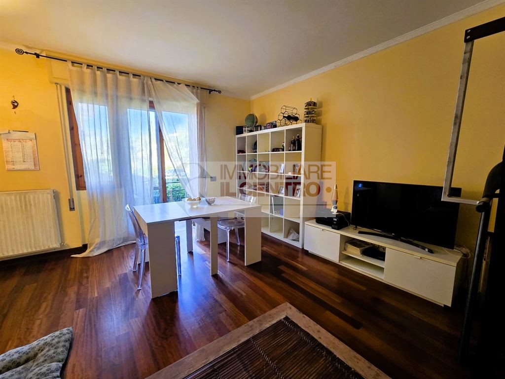 Appartamento 3 vani con giardino e cantina