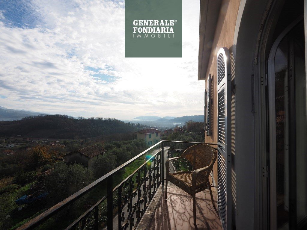 Residenza in vendita, Ceparana.