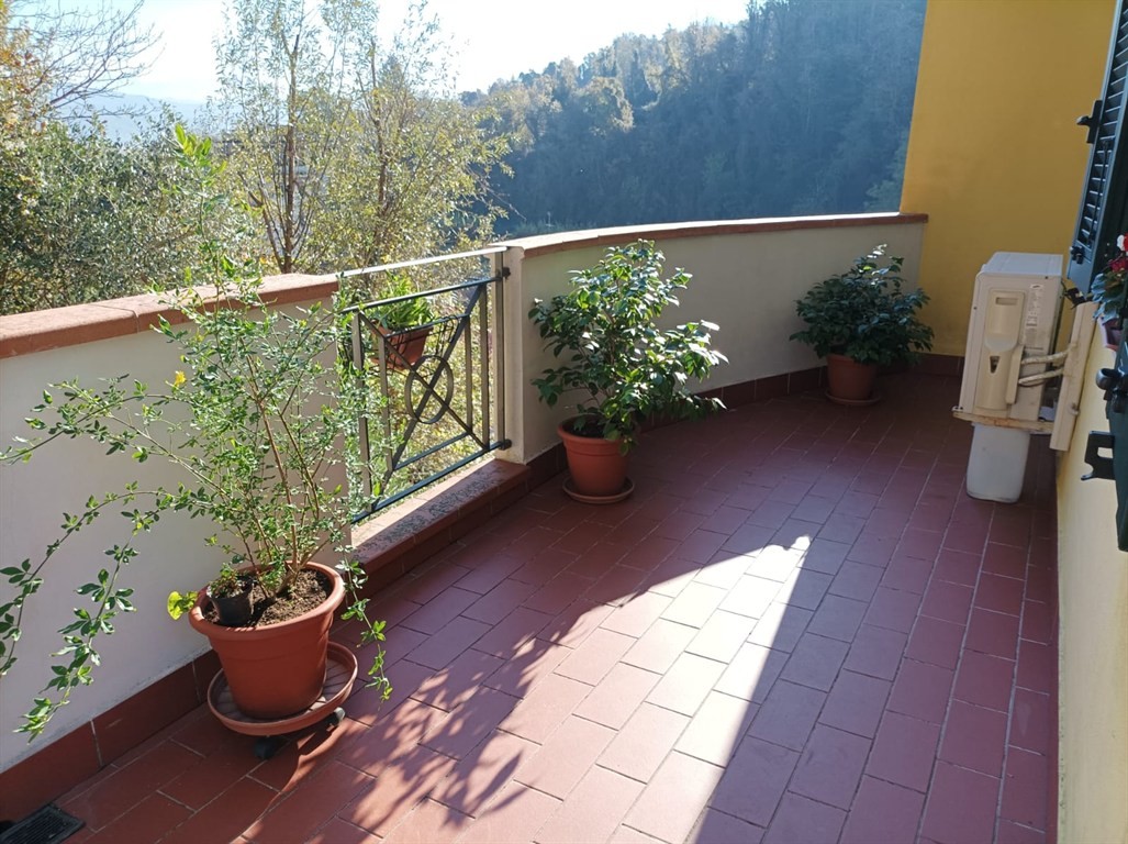 Trilocale in vendita in Via Provinciale Spezia, 46 /c