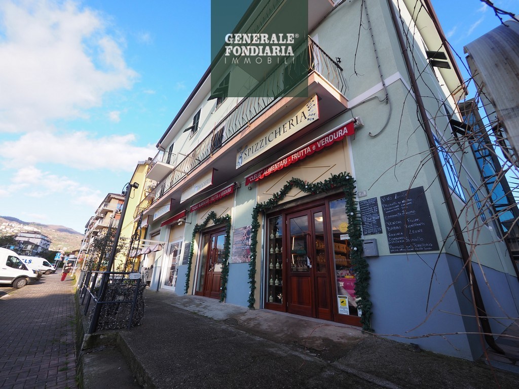 Centro Ceparana | Posizione strategica | Attività chiavi in mano